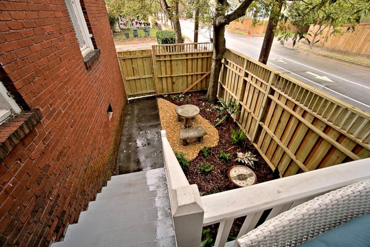 420Waldburg A - Modern Apt With Southern Charm Blocks From Forsyth Apartment Савана Екстериор снимка